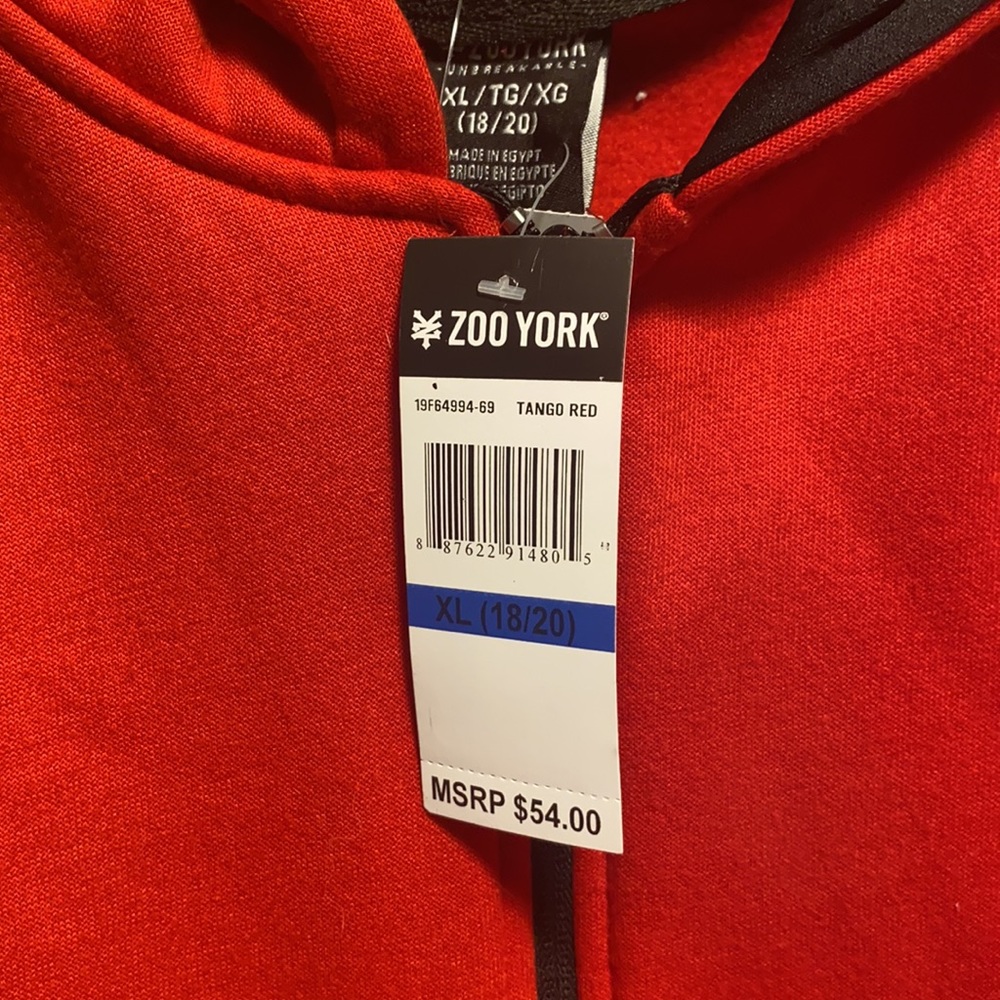 Zip up - Picture 2 of 3